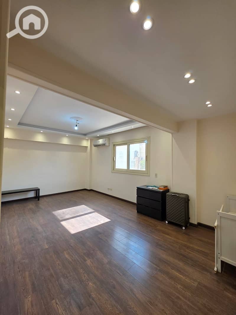 Apartment for Sale in Yasmeen Villas First Settlement New Cairo - Więcej