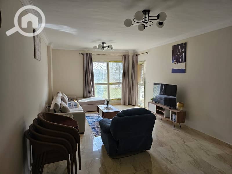 For rent, an apartment in the Jannah Misr compound in New Cairo, close to the American University and the Southern 90th Street. - Vue 2
