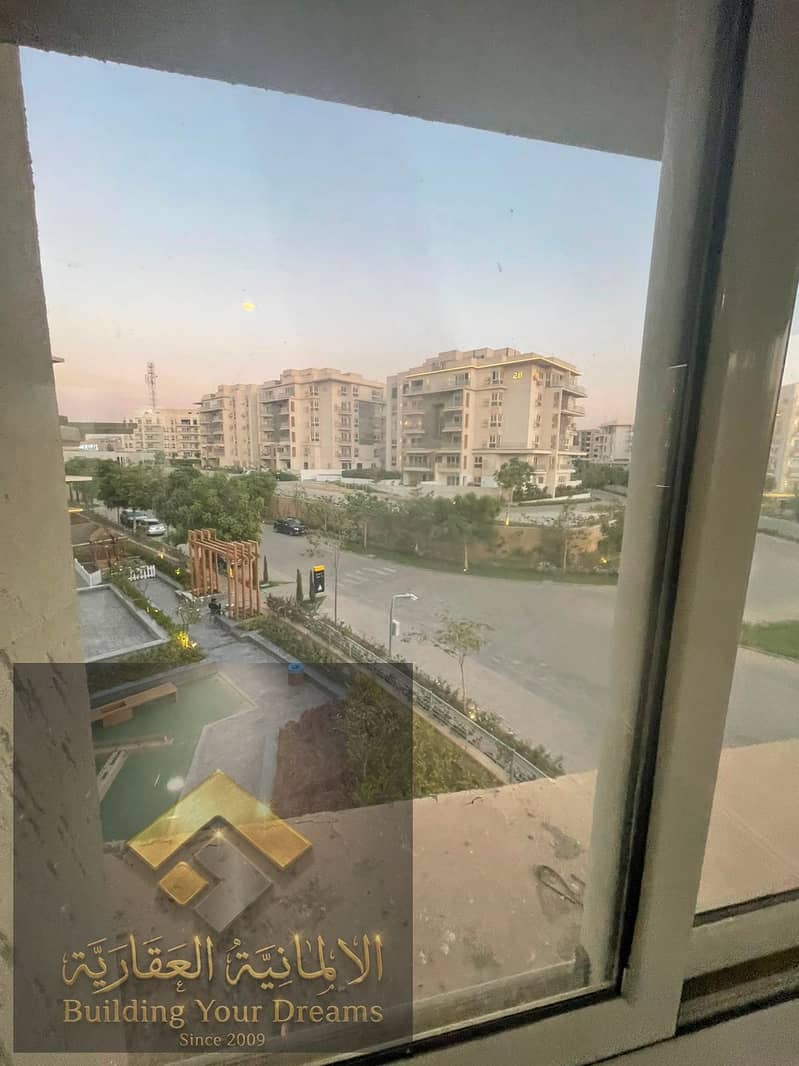 26 56185. jpg