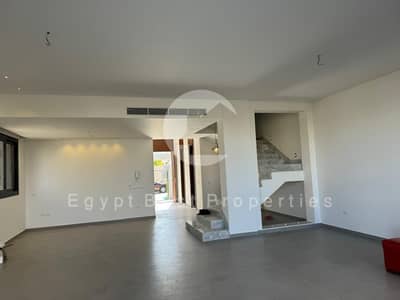 3 Bedroom Duplex for Sale in New Cairo, Cairo - IMG-20250420-WA0037. jpg 3 Bedroom Duplex for Sale in New Cairo, Cairo - IMG-20250420-WA0037. jpg