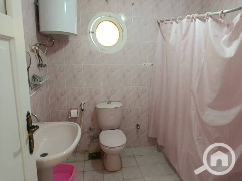 6 30806. jpg