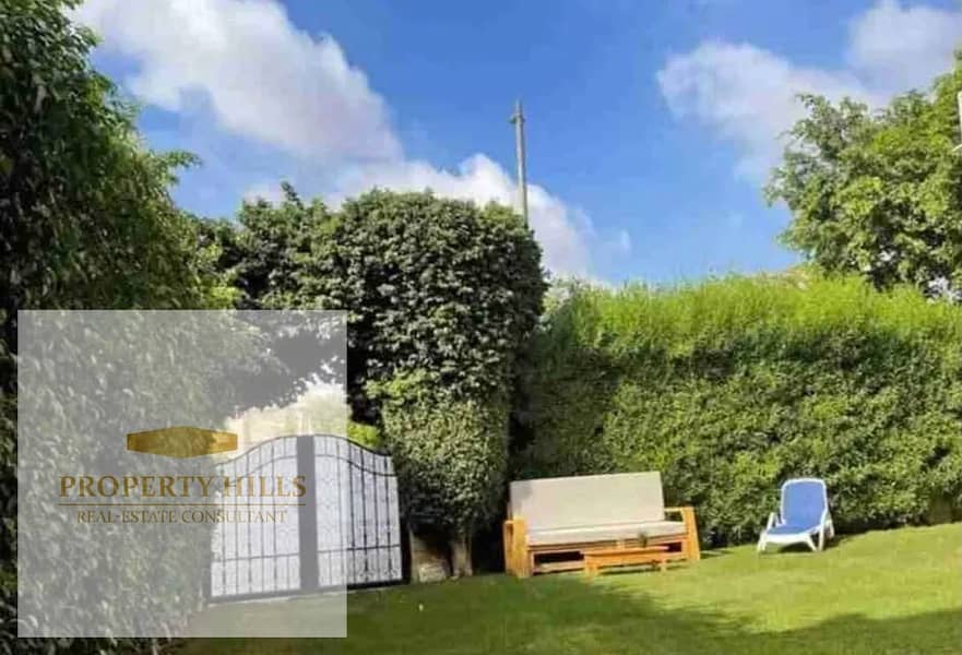 The lowest price in the company for a villa from Hyde Park, with a down payment of (1,276,000) for a compound of villas only, above Community View Landscape next to La Vista and Mivida. - Widok 2