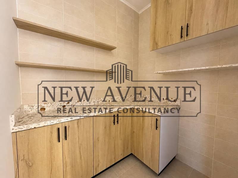 For rent in hyde park maisonette 2 bedrooms with acs and all appliances - Meer