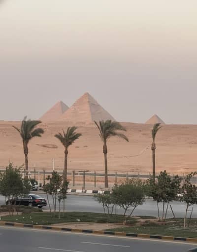 3 Bedroom Apartment for Rent in Hadayek al-Ahram, Giza - شقه للايجار فيو مباشر علي الاهرامات 3 Bedroom Apartment for Rent in Hadayek al-Ahram, Giza - شقه للايجار فيو مباشر علي الاهرامات
