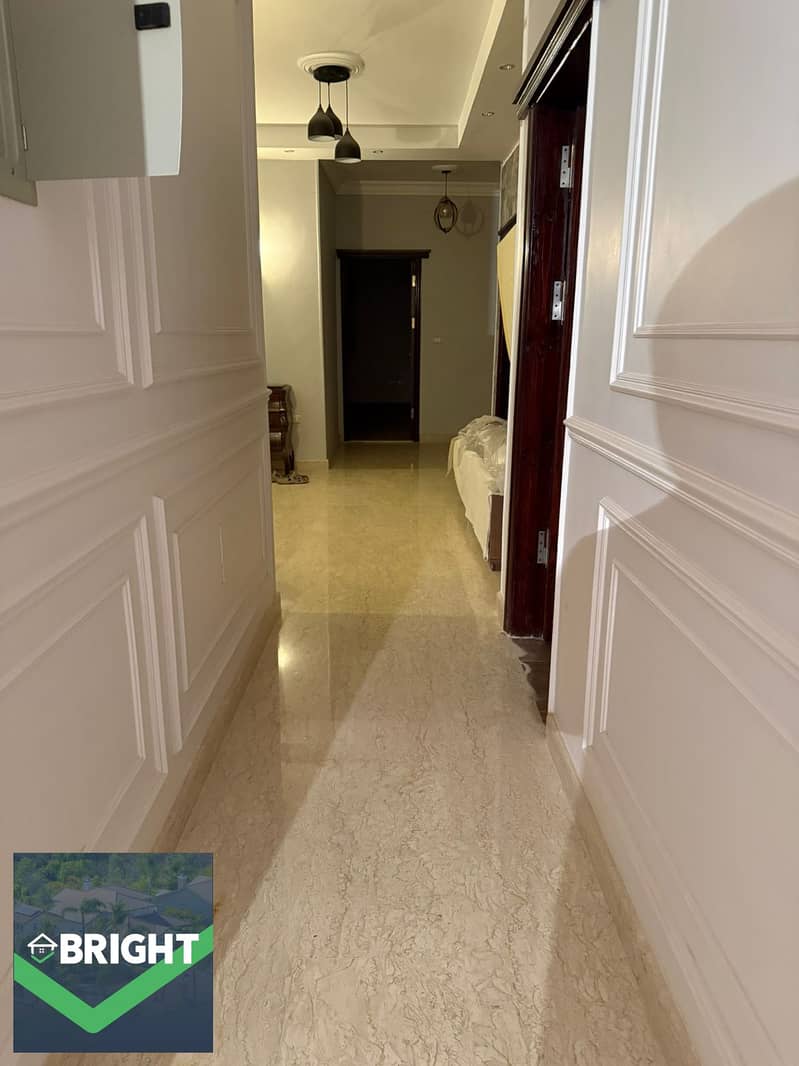 Unbeatable price: 200m² apartment, ready for immediate handover, ultra-super-lux finish. Prime location with a distinctive view—available for a limite - Widok 2