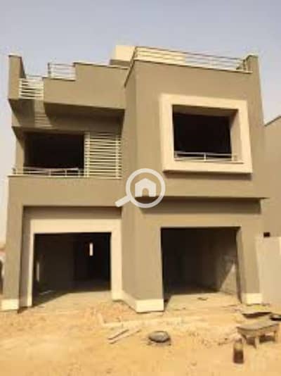 5 Bedroom Villa for Sale in New Cairo, Cairo - download. jfif. jpg