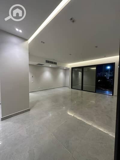 3 Bedroom Flat for Sale in Sheikh Zayed, Giza - WhatsApp Image 2026-05-06 at 12.49. 18 PM (5). jpeg