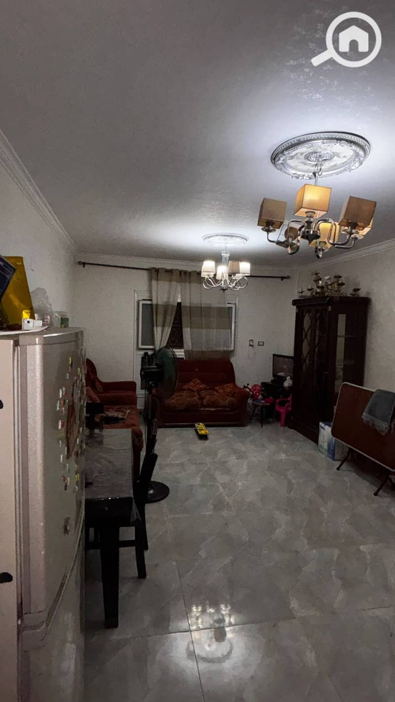 For sale – Youth Housing Apartment | Sheikh Zayed A unique opportunity to own an apartment in an excellent location in the thirteenth district – Neighborhood 2. Area: 70 square meters Floor: raised ground floor Bedrooms: 2 Bathroom: 1 Finishing: fully finished Location: District 13 – Neighborhood 2 – prime location Price: 1,600,000 - Widok 4