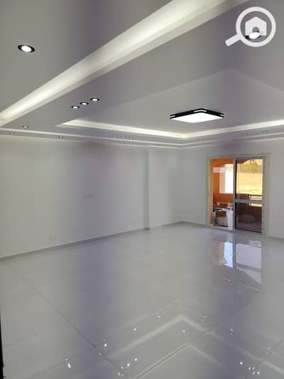 3 Bedroom Apartment for Sale in Sheikh Zayed, Giza - 112492. jpg