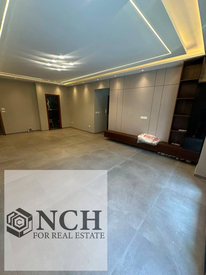 **For Rent | Lake View Apartment in El Patio Oro – New Cairo** Experience elegant living in **El Patio Oro by La Vista**, one of the finest residenti - Aanzicht 4