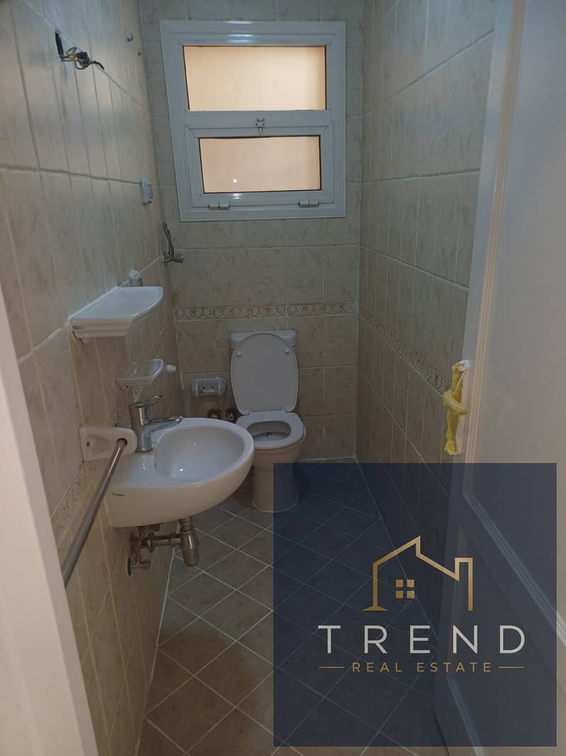 16 1000412717. jpg