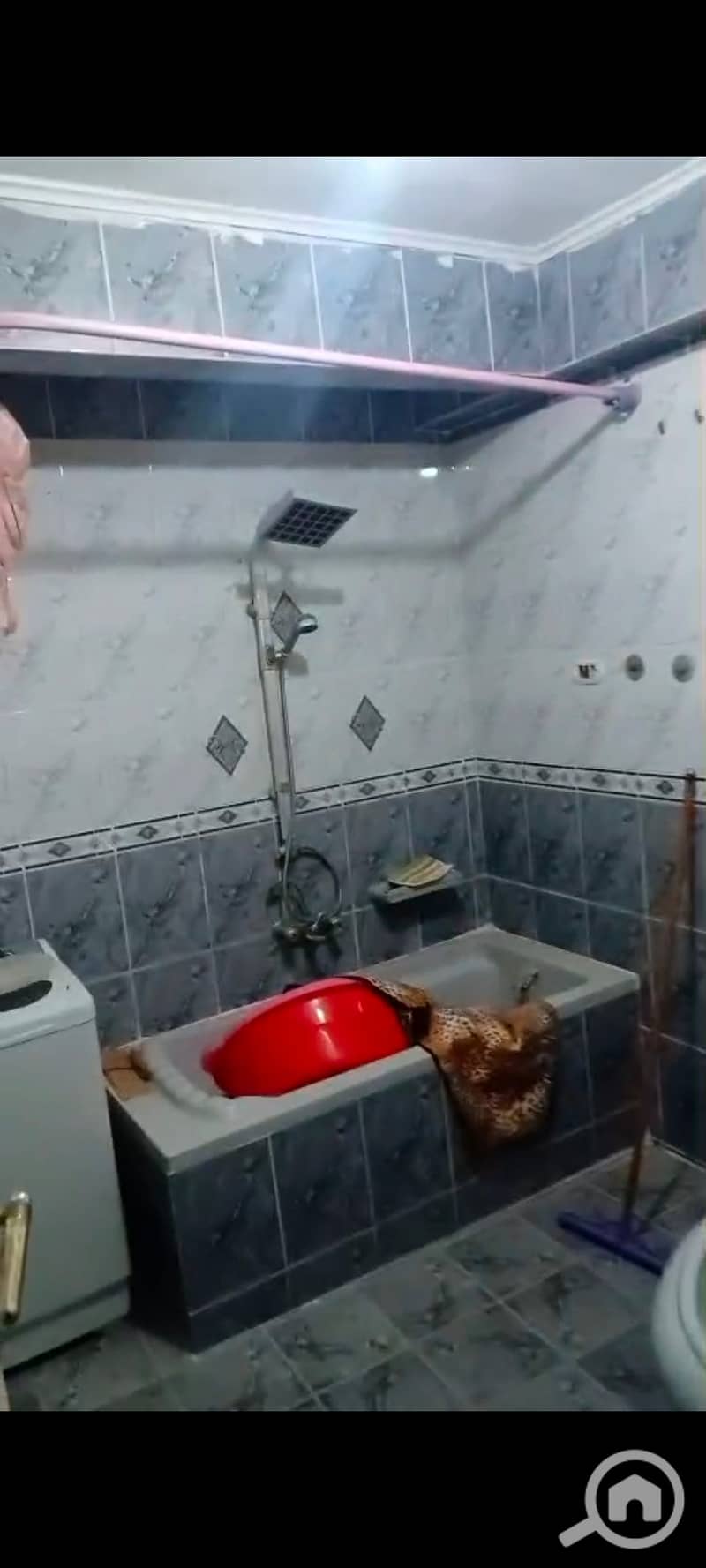 8 52357. jpg