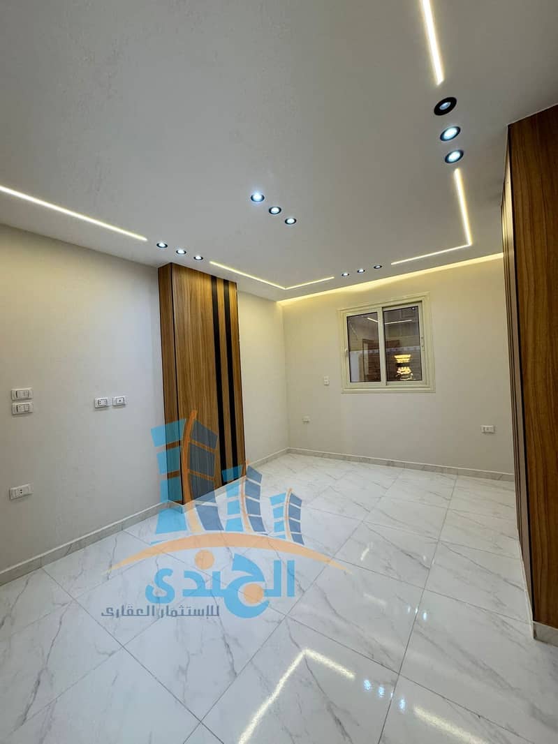 17 2bd8bfad-8ba4-4de3-9e9e-de5acb820f53. jpg