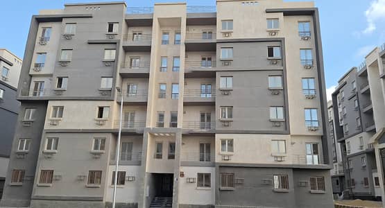 3 Bedroom Apartment for Sale in New Cairo, Cairo - انا المالك شقة بسكن مصر ساوث هيلز ٢ (ارض المعارض ٢) القاهرة الجديدة 3 Bedroom Apartment for Sale in New Cairo, Cairo - انا المالك شقة بسكن مصر ساوث هيلز ٢ (ارض المعارض ٢) القاهرة الجديدة