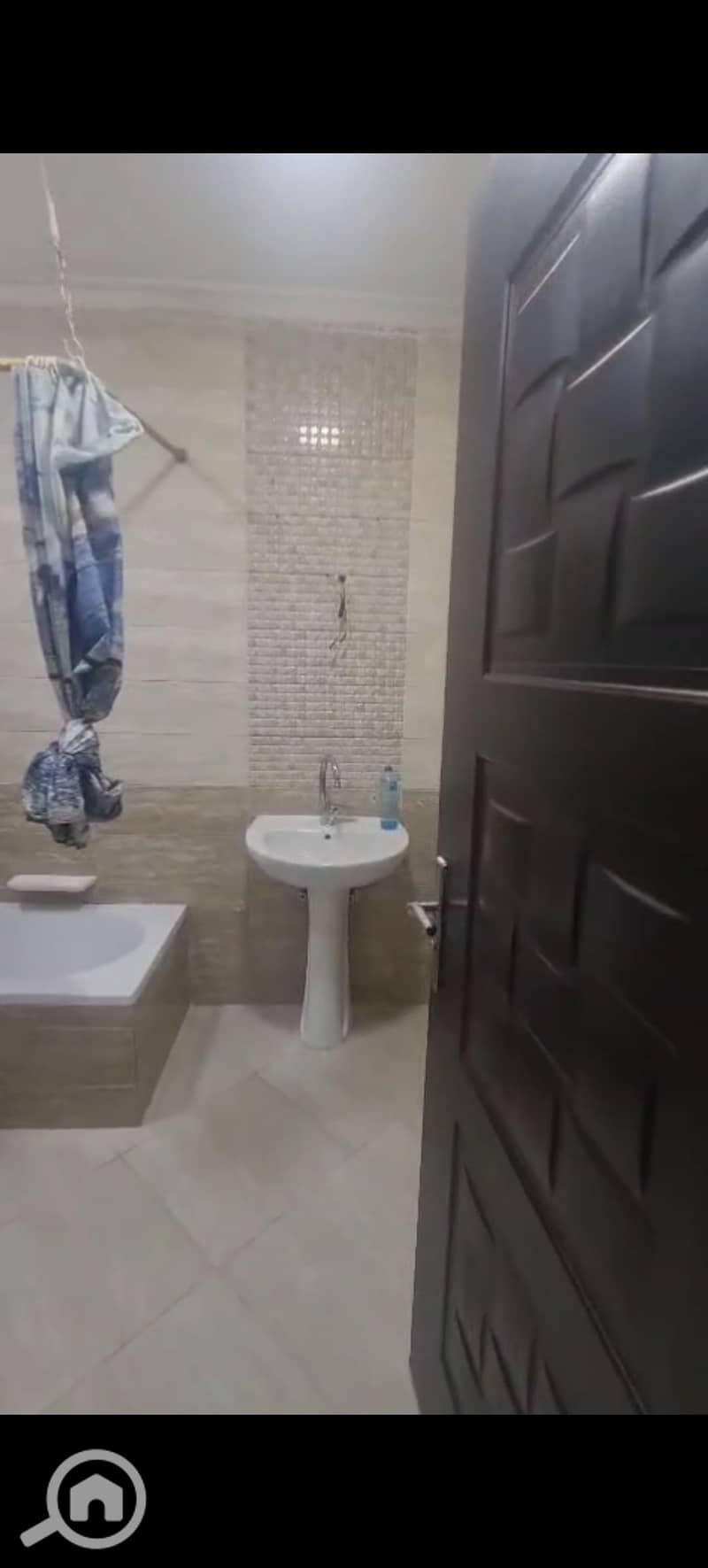 19 1000839492. jpg