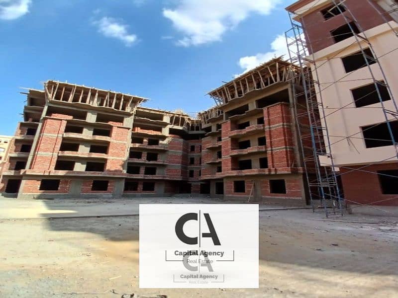 Apartment for sale 130 meters fully finished in the heart of the Fifth Settlement next to the American University | With a down payment of only 10% | - Widok 5