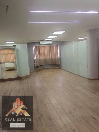 مکتب  للايجار في مصر الجديدة، القاهرة - IMG-20260721-WA0052. jpg
