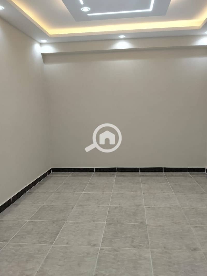 6 22807. jpg
