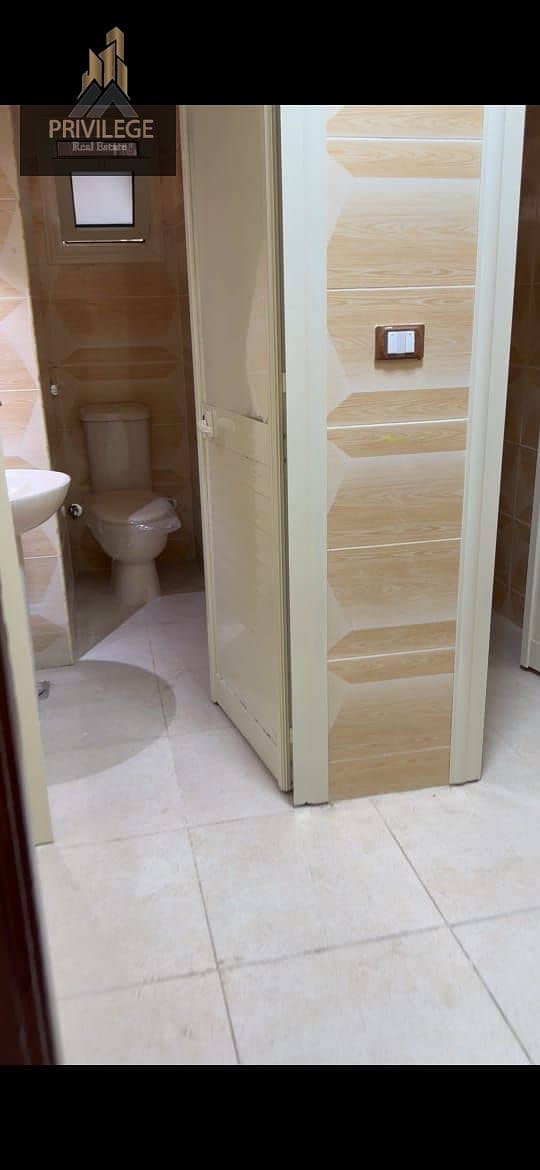 4 1000340237. jpg