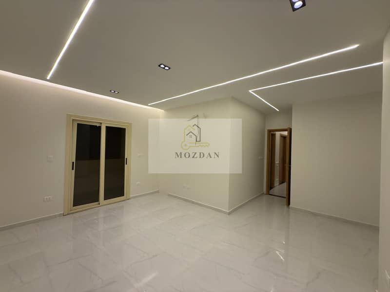 9 صورة واتساب بتاريخ 1447-05-05 في 07.00. 44_1dc66b0b. jpg