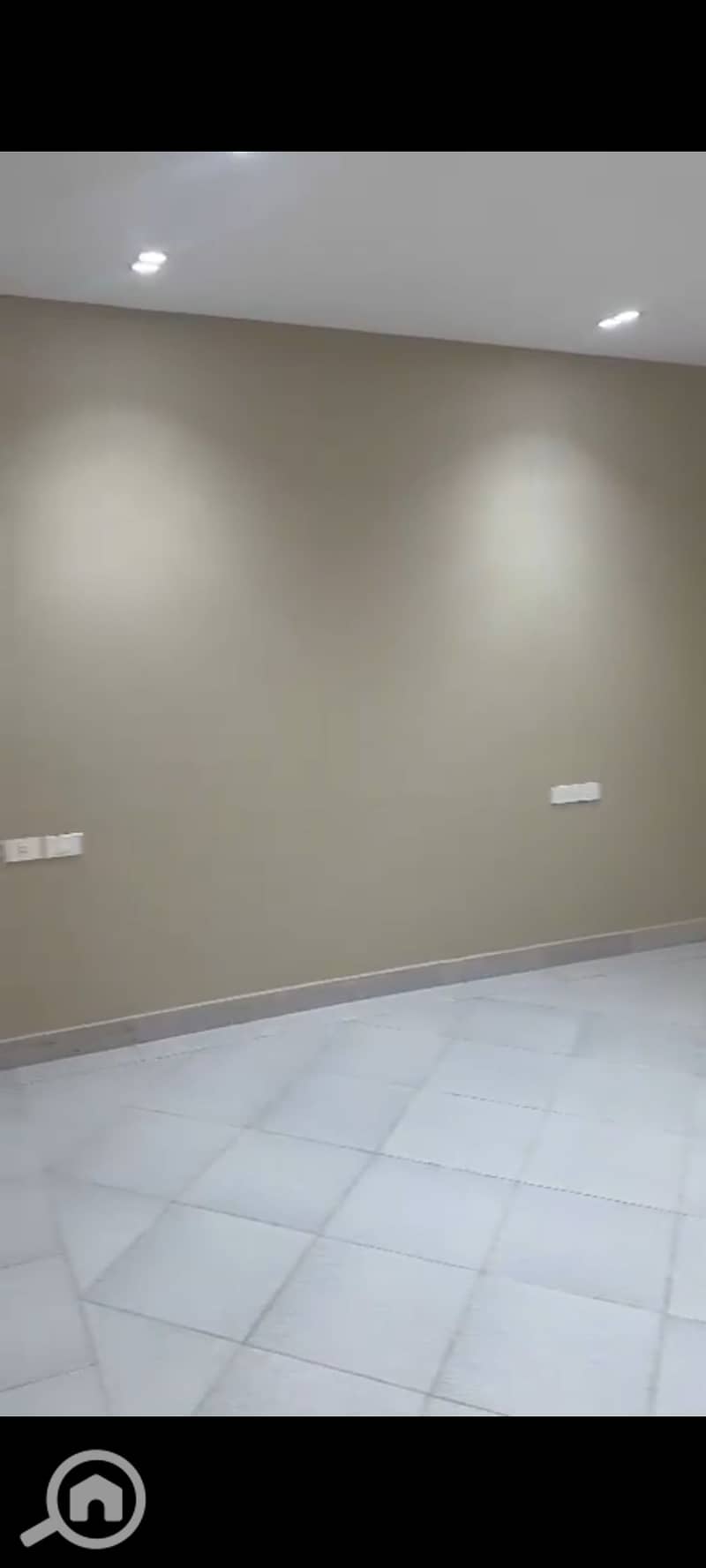9 1000667809. jpg