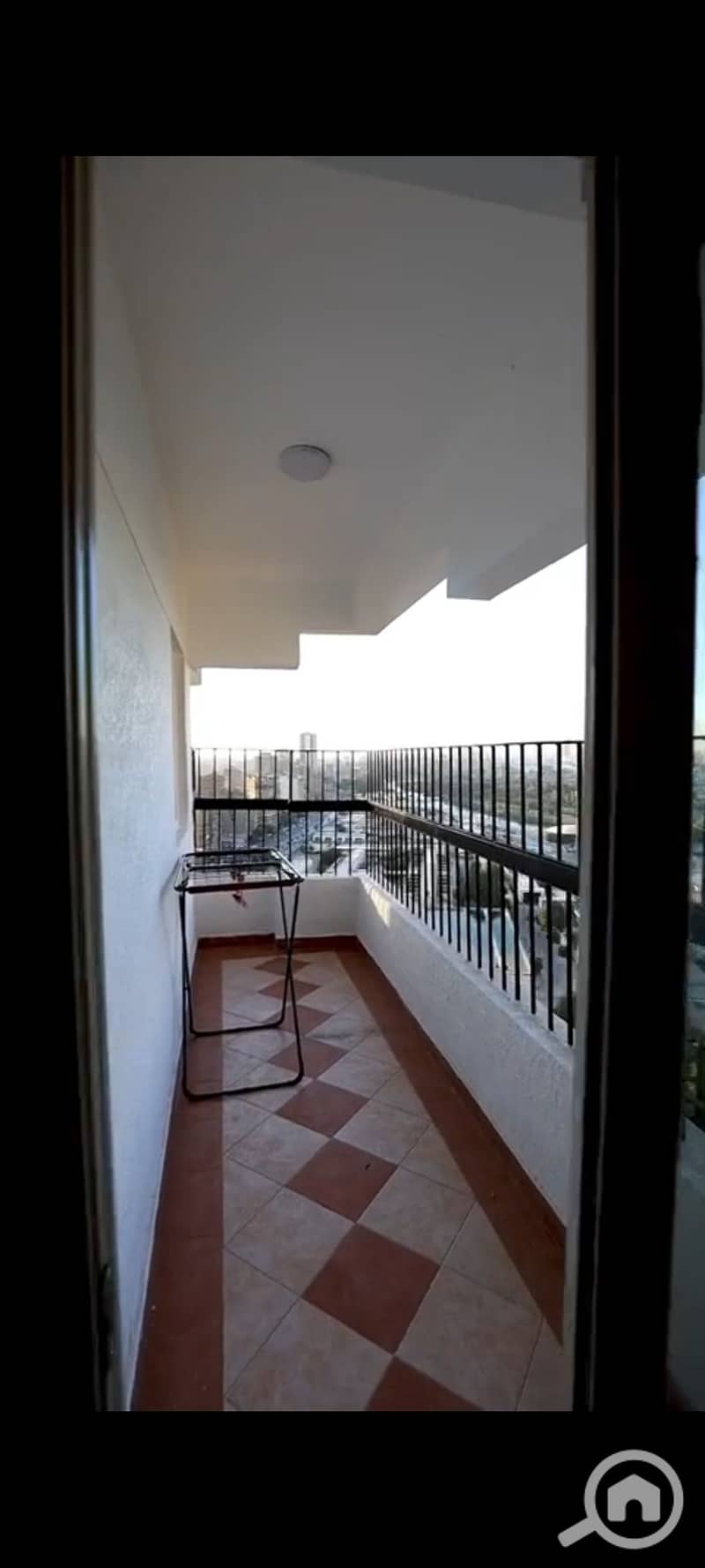 20 1000667728. jpg