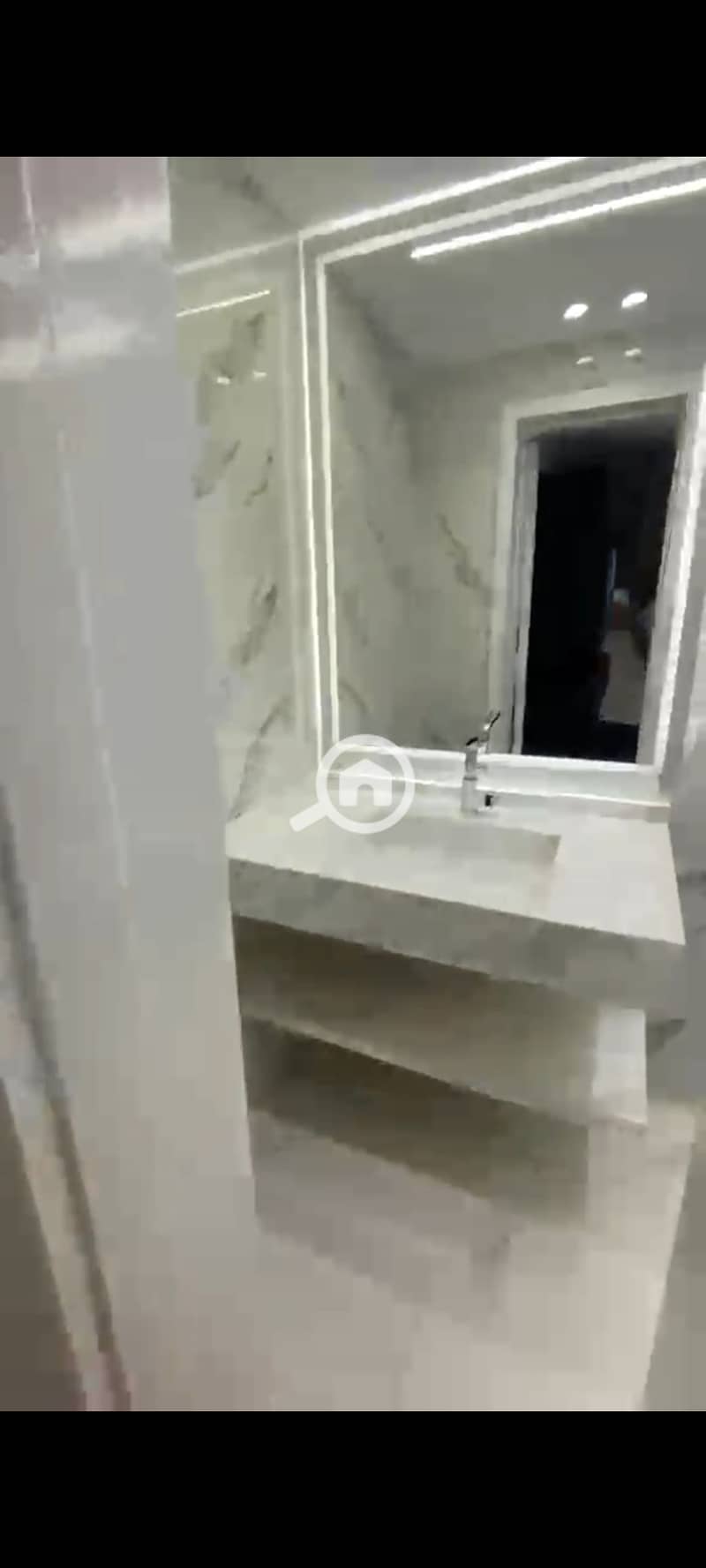 10 1000667768. jpg