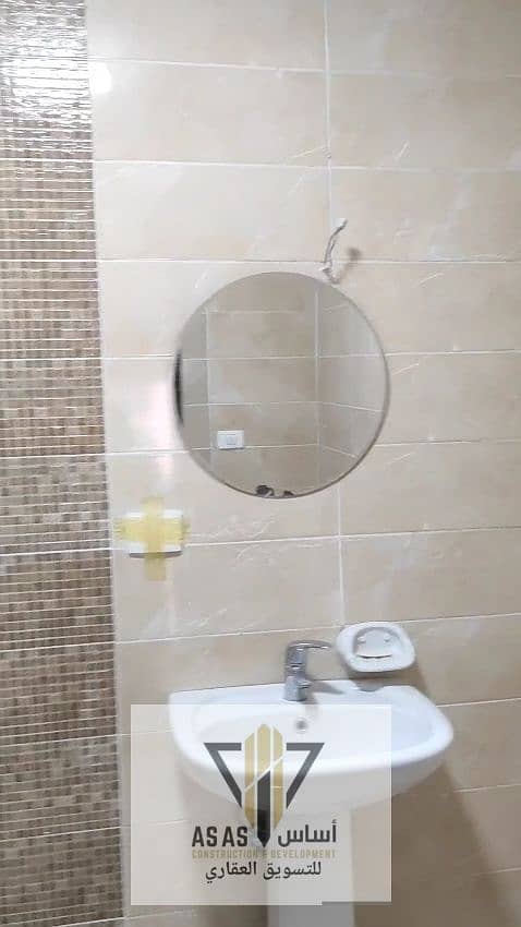 5 26240. jpg