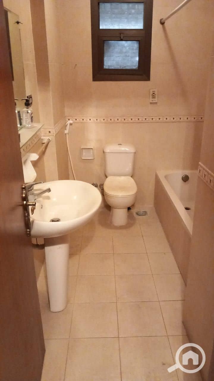 8 6. jpg