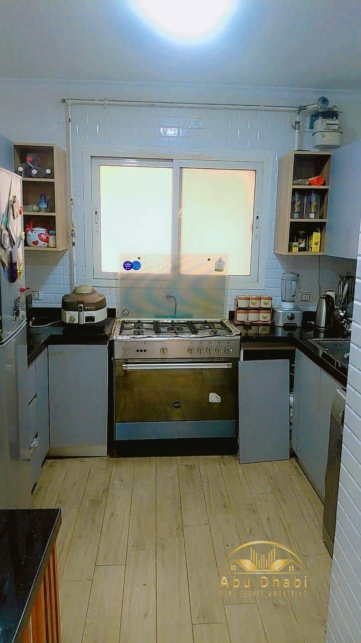 9 02783cca-c4bd-45cf-86e5-eb22b3726039. jpg