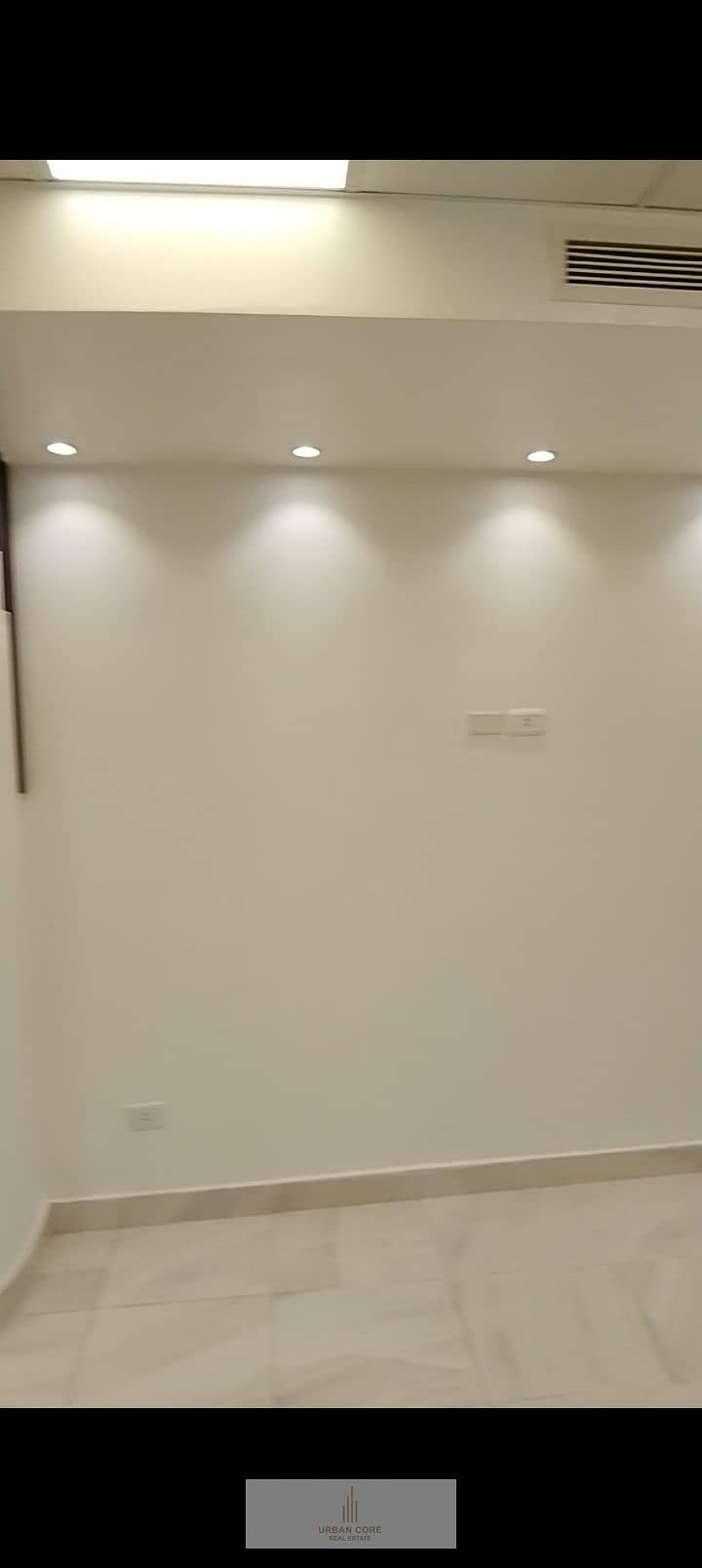 11 1000113448. jpg