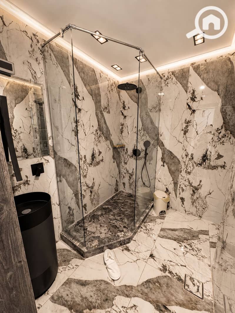 8 Appointment12 mustard bathroom inside. PNG