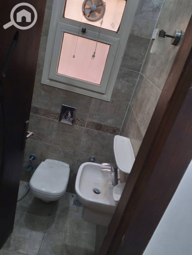 5 1000237494. jpg