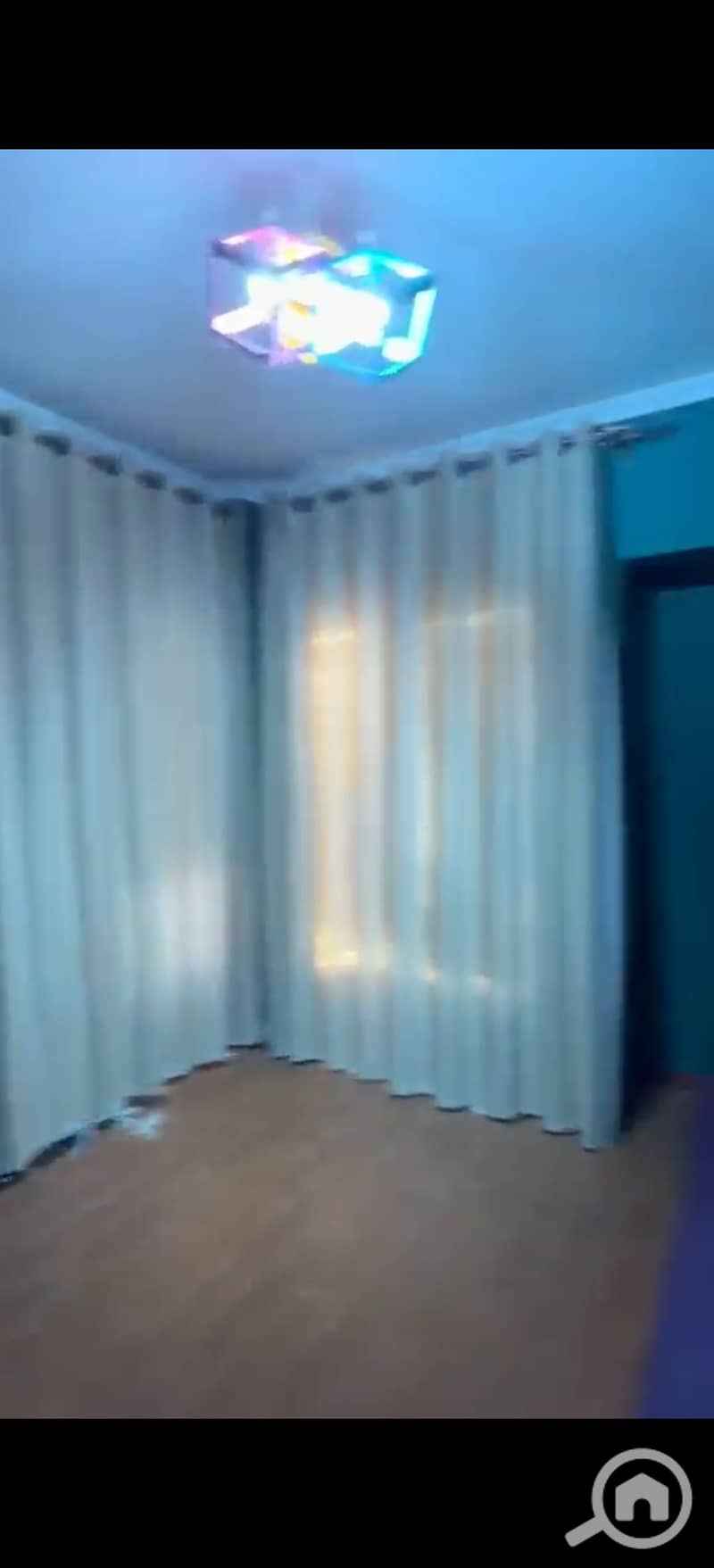 10 393711. jpg