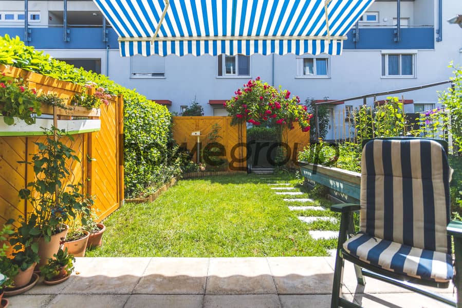 cozy-homely-veranda-with-little-garden-summer-time. jpg cozy-homely-veranda-with-little-garden-summer-time. jpg