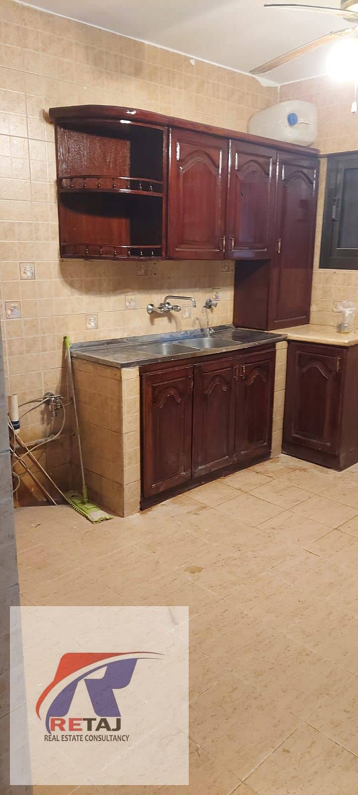 10 fa720c4f-f1b2-40a8-85d6-94d1ce3d4744. jpg