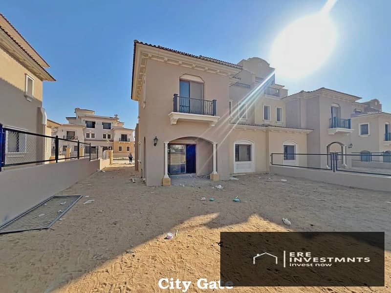 5 City Gate_217. jpg