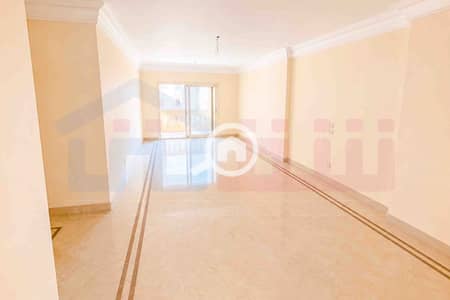 3 Bedroom Flat for Sale in Smoha, Alexandria - WhatsApp Image 2026-07-18 at 10.47. 11. jpg