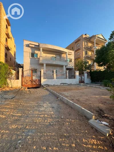 فیلا 4 غرف نوم للبيع في مدينة الشروق، القاهرة - 5981315351158918776. jpg فیلا 4 غرف نوم للبيع في مدينة الشروق، القاهرة - 5981315351158918776. jpg