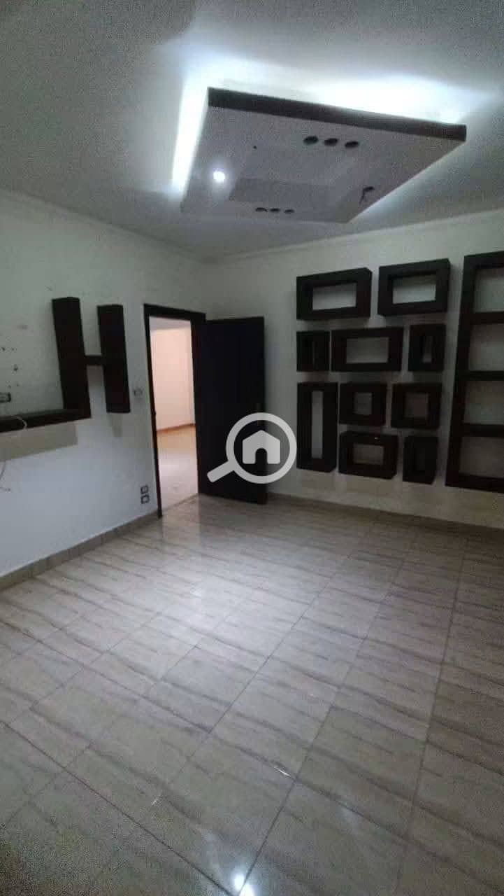 Apartment for rent in Old Maadi, ground floor, private entrance, 3 rooms - Widok 5