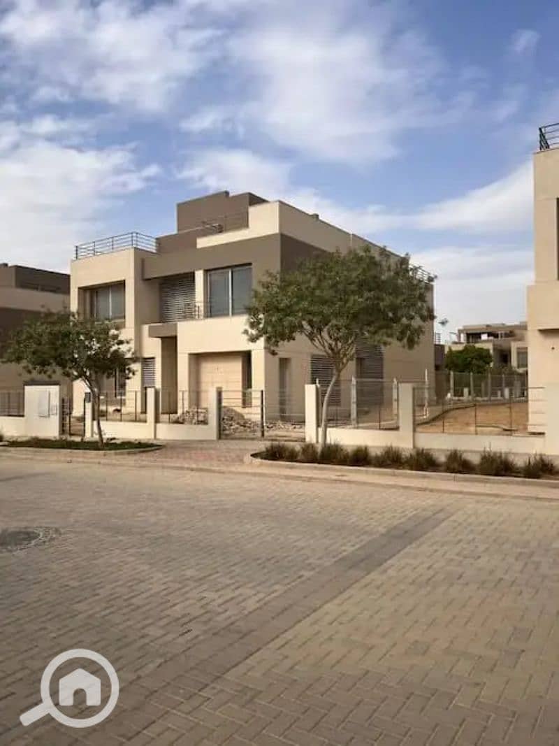 17 palm-hills-big-villa-for-sale-L3813-17476570323813-2. jpg