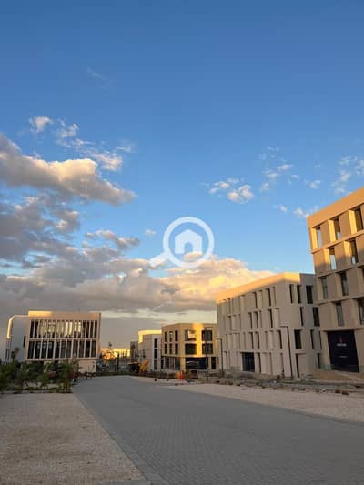 مجمع تجاري  للبيع في 6 اكتوبر، الجيزة - 78f68187-6ff0-4789-8d35-c55b05e1f00d. jpg