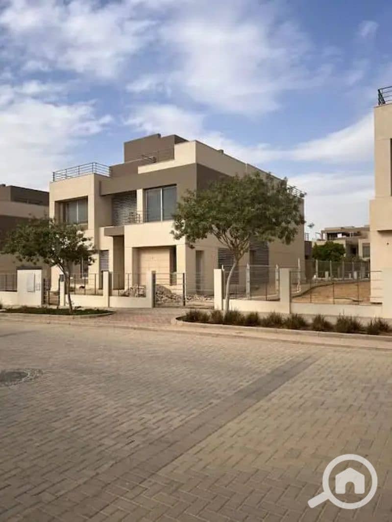 17 palm-hills-big-villa-for-sale-L3813-17476570323813-2. jpg