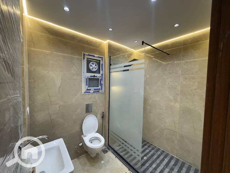 Apartment 3rd floor ultra super lux ba7ary 100% direct on wide garden in wesal - Vista 5