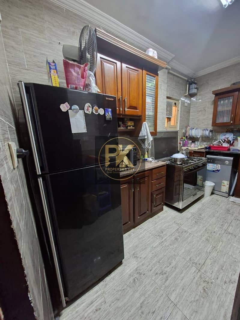 11 eba0cd6f-52ce-4dc3-8189-2ad5d352c563. jpg