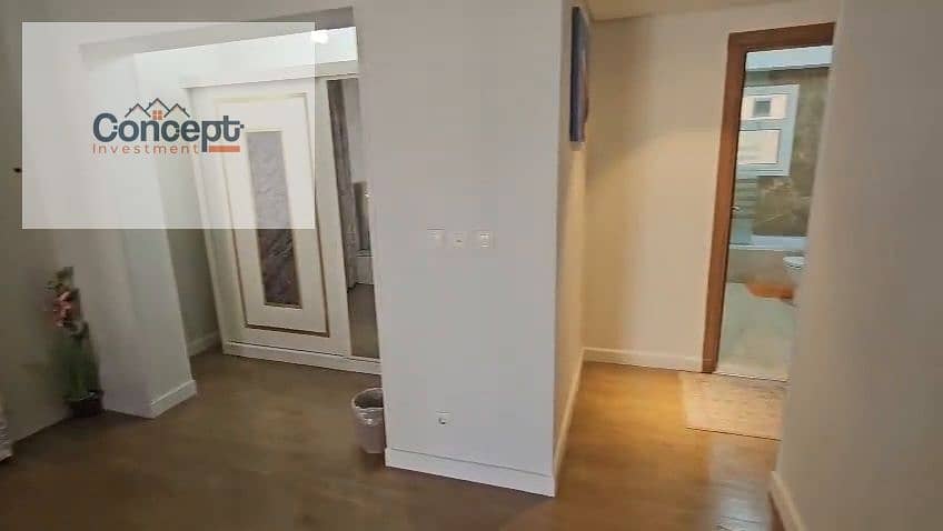 18 frame_12. jpg