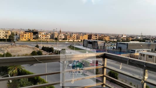 فلیٹ 3 غرف نوم للبيع في الشيخ زايد، الجيزة - 52b2b3de-e23e-4918-8fb9-a6207c938a5f. jpg