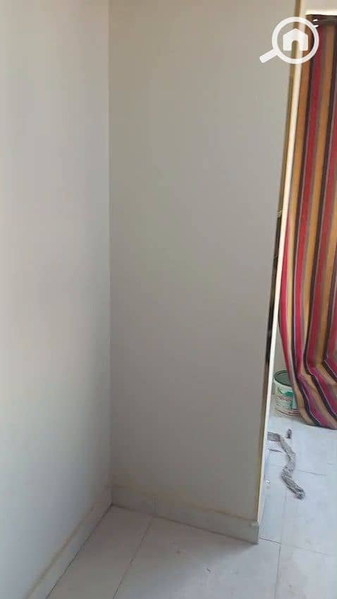 4 property_frame_4. jpg