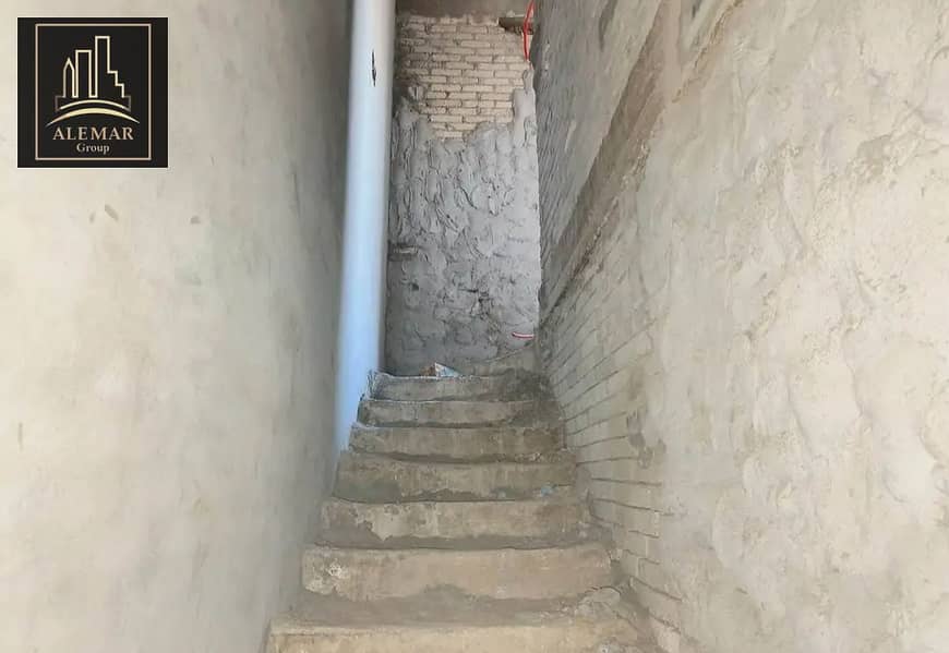 6 39682. jpg