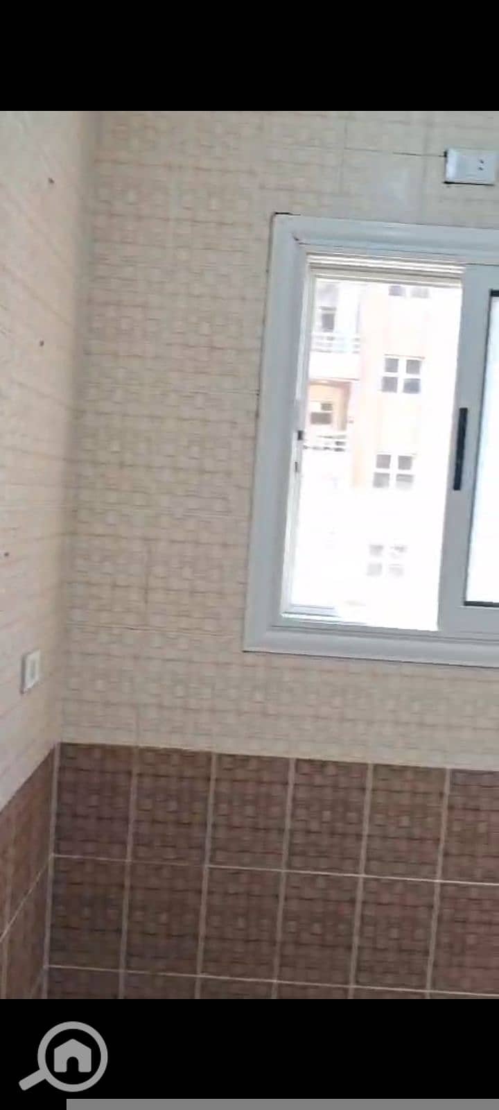 8 15415. jpg